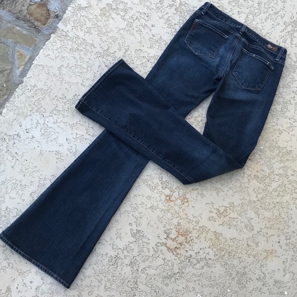 PAIGE Denim - PAIGE Canyon Flare Jeans Denim Size 27
